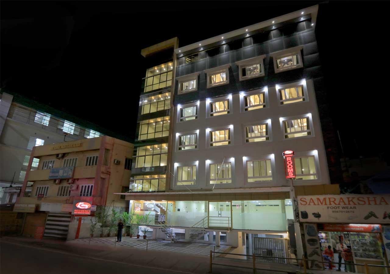 Отель Kenz Residency Коччи Экстерьер фото
