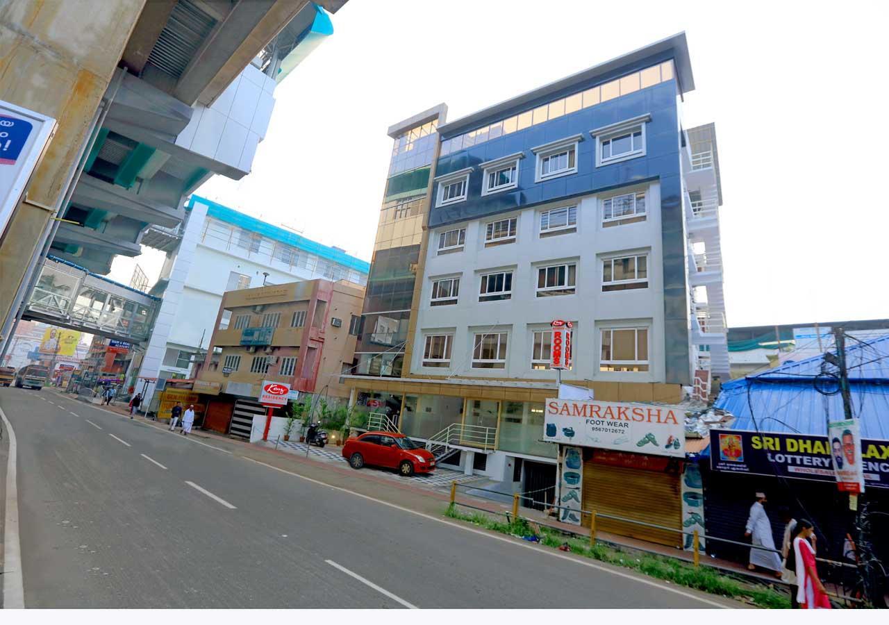 Отель Kenz Residency Коччи Экстерьер фото